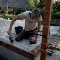 Hout buitengebouw Peize